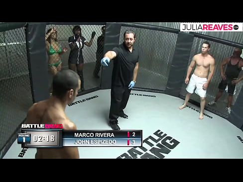 ❤️ Ο Ultimate Fighter γαμάει ένα κορίτσι αμέσως μετά από έναν αγώνα στο ρινγκ ️ Πορνό βίντεο